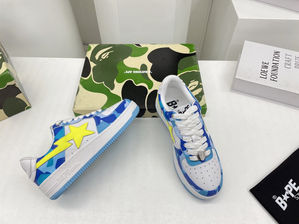 B*APE SNEAKERS